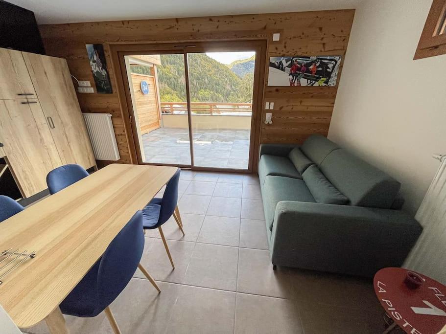 Dans Residence Neuve Le Snow Roc Sur Les Pistes, Grand Studio Cosy 5 Pers Avec Terrasse Panoramique, Sauna, Wifi Saint-Jean-dʼAulps エクステリア 写真